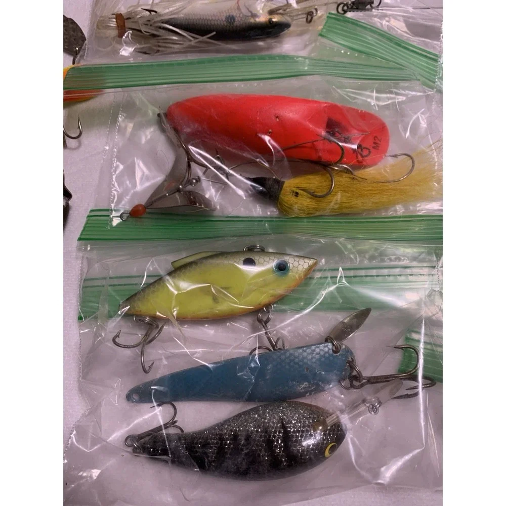 Large Lot Fishing Lures Used Erie Dearie Tadpolly Creek Chub Cordell Etc